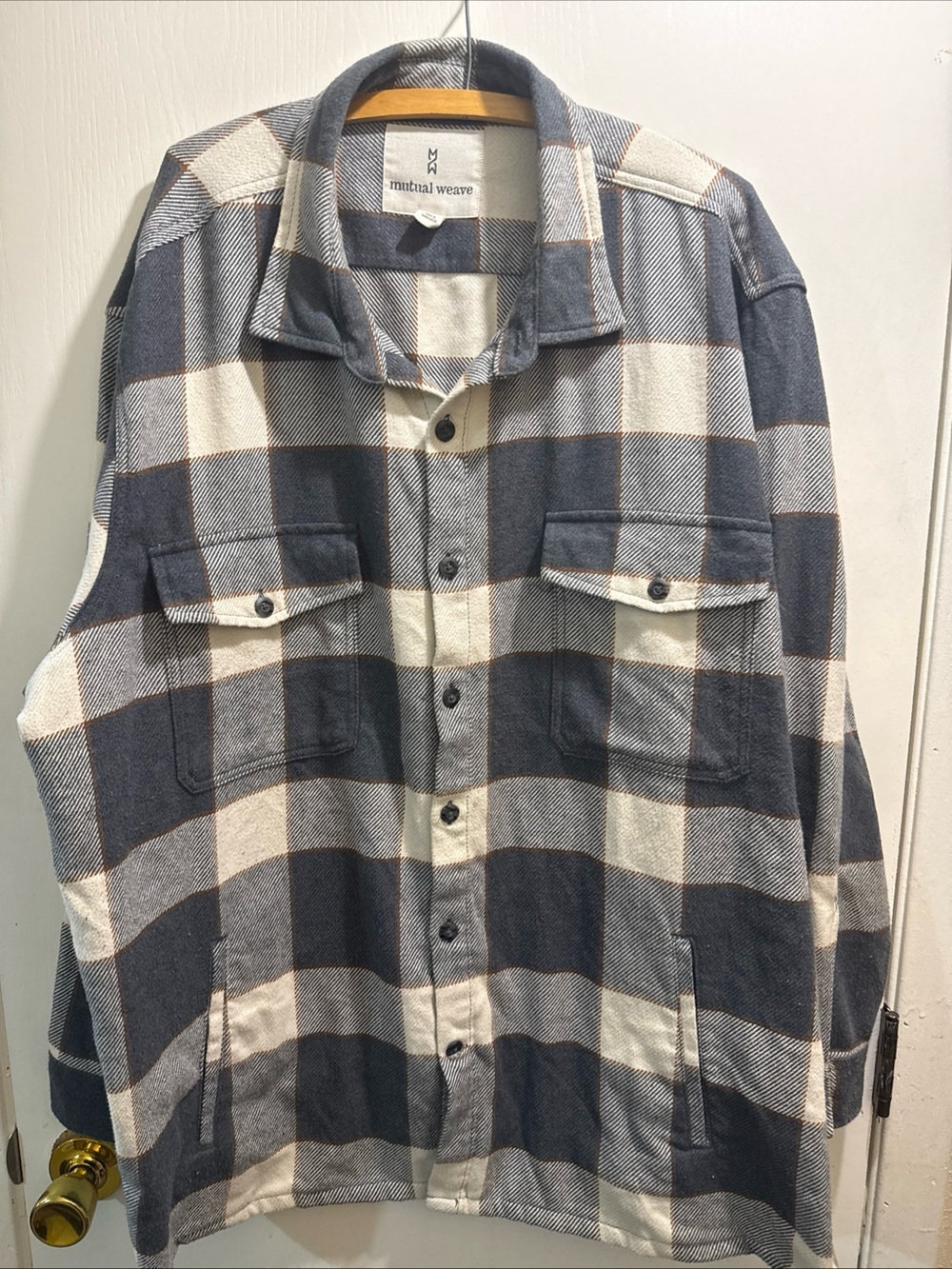 Mutual Weave Men's Blue and Cream Plaid Button-Down Shirt Jacket